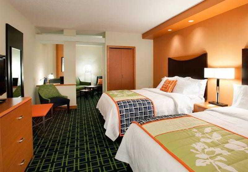 Fairfield Inn & Suites By Marriott Winnipeg Room photo