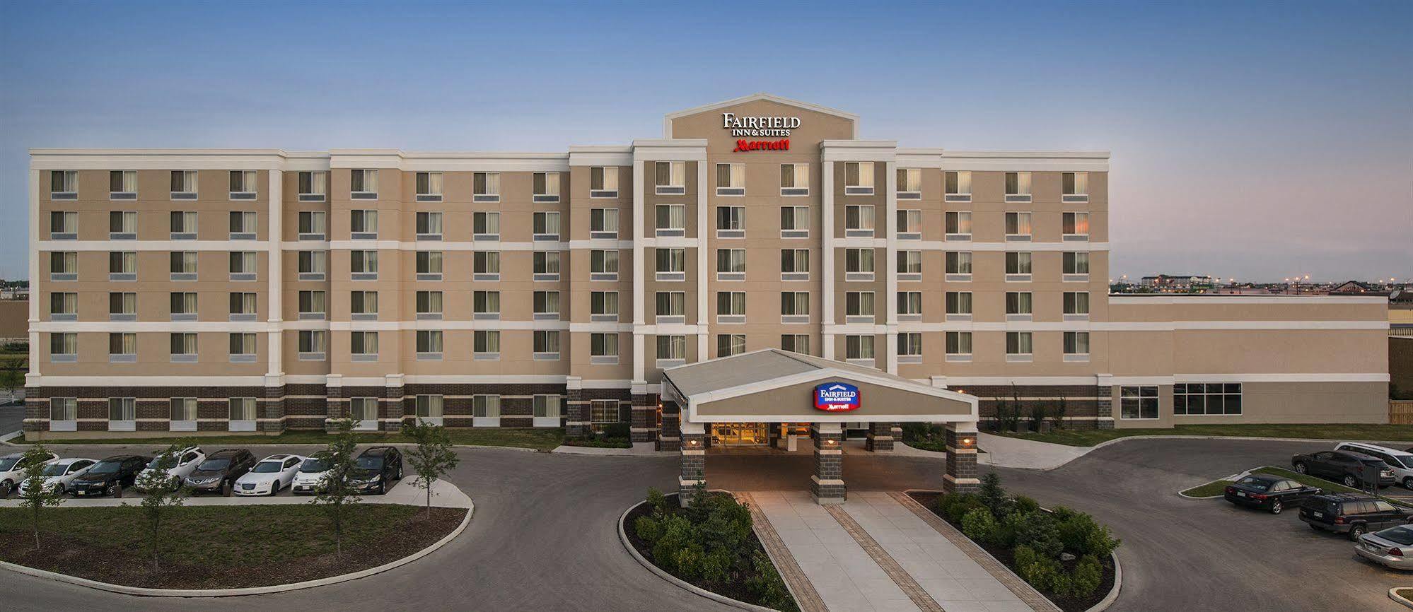 Fairfield Inn & Suites By Marriott Winnipeg Exterior photo