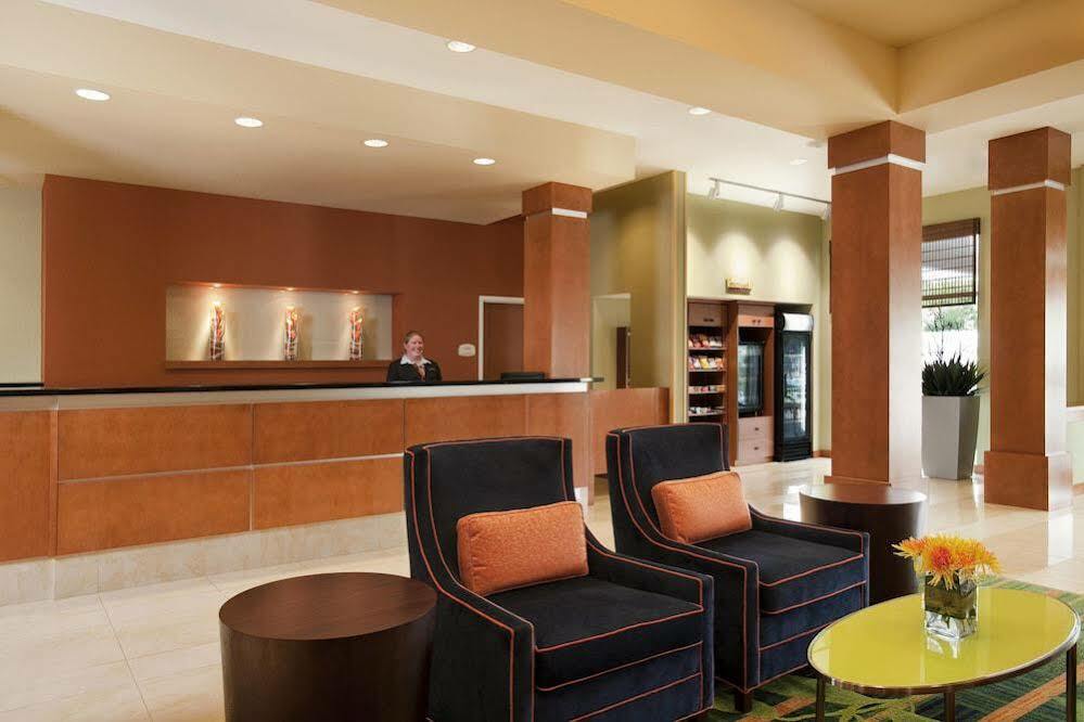 Fairfield Inn & Suites By Marriott Winnipeg Exterior photo